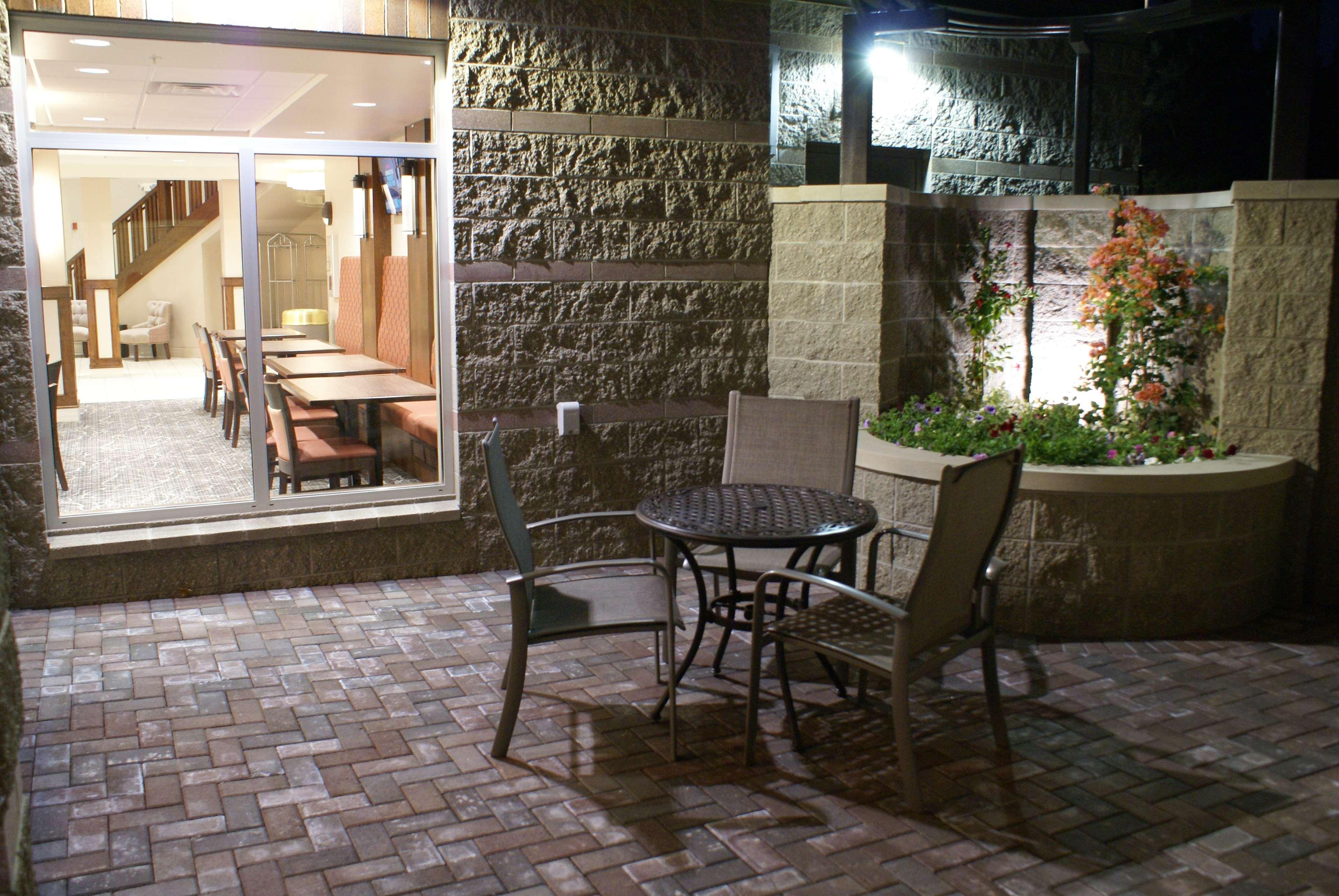 Best Western Plus Kennewick Inn Exterior photo
